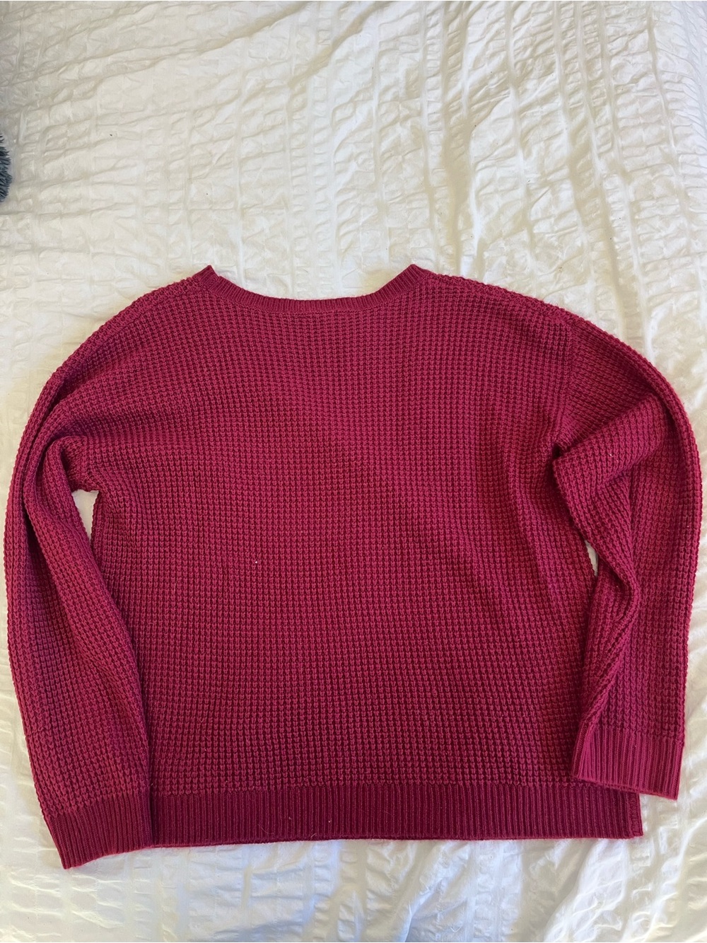 ‼️VINTAGE‼️ Crewneck Waffle Knit Sweater - Raspberry - Picture 3 of 3